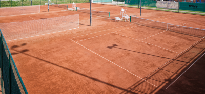 Výběrové řízení na provozovatele tenisových kurtů a bufetu